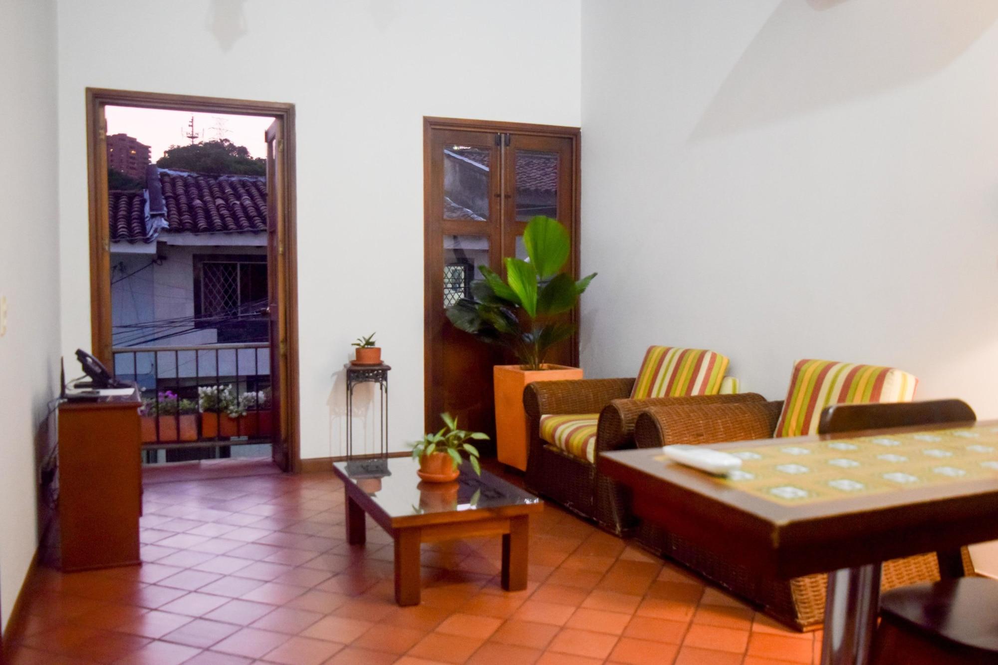 Hotel Colina De San Antonio Cali Exterior photo