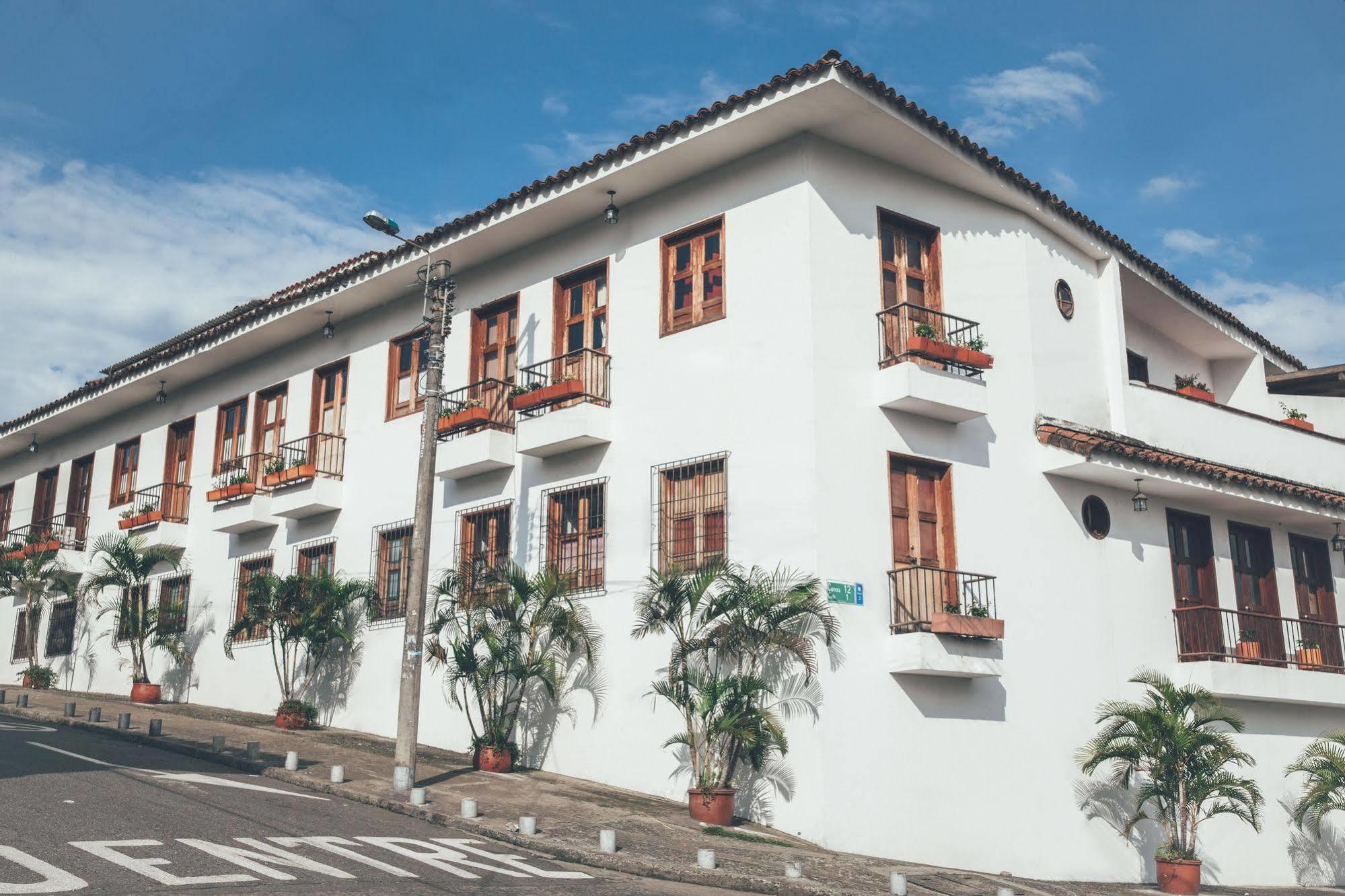 Hotel Colina De San Antonio Cali Exterior photo